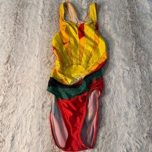 Stunning Girls Modeling XXS One piece Swimsuit Bikini Sunset 🌅